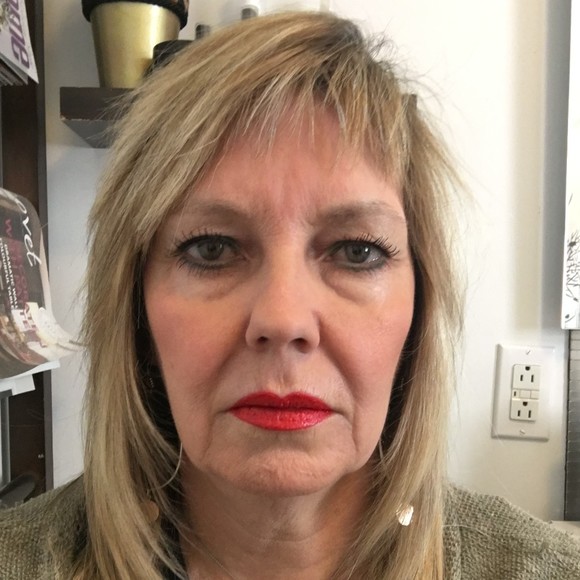 Meet your Posher, Shawnee - Picture 1 of 1